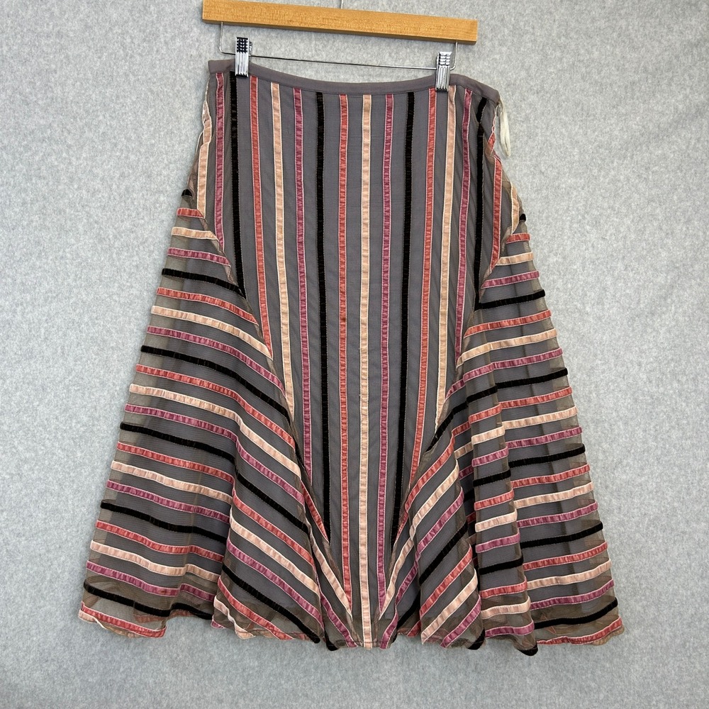 French Connection Size 6 Skirt Gray Pink Velvet Striped A-Line Feminine Office